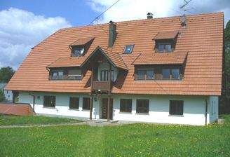 Außenahttps://s3.eu-central-1.amazonaws.com/immomio-prod-img-storage/IMG-68696cec420349fc9672d435d7963f59.jpgnsicht