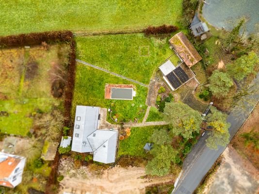 Gesamtgrundstück 2.410 m²