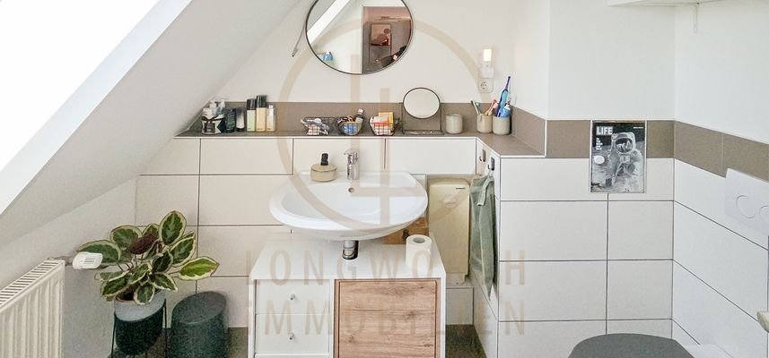 Maisonette-Feucht-OG-Bad-WC