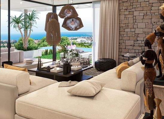 Villas with Open Views and Premium-Quality in Benalmadena