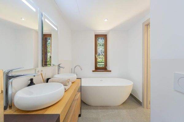 Neubau-Reihenhaus mit schöner Aussicht zum Verkauf in Fornalutx, Mallorca 