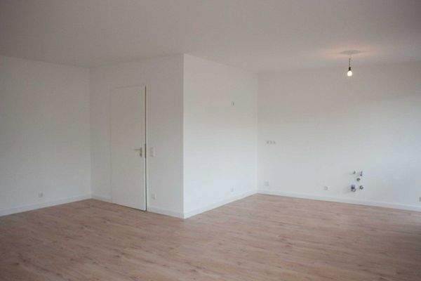 Wohnzimmer  m. Küche