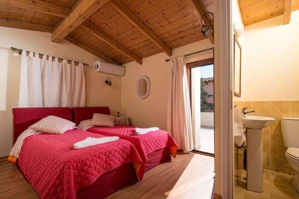 Villen-Komplex mit Panoramablick in Plaka