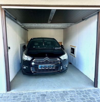Garagenbox