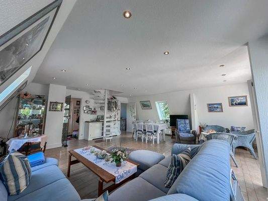 Wohn- und Essbereich