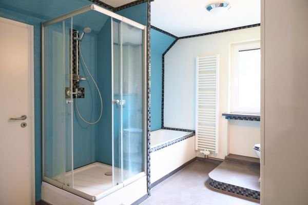 Badezimmer DG