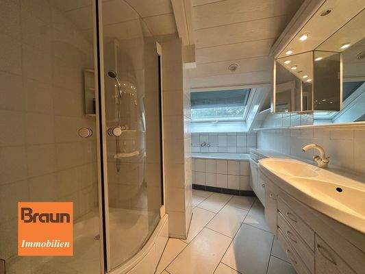 DG 3-Zimmer, VS-S, Bad