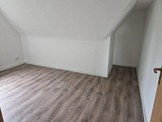 Kinder- /Arbeitszimmer