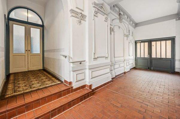 Eingang und Durchfahrt zur Doppelgara