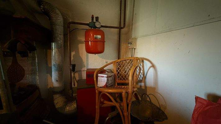 4FAA2B0F-A277-4D9B-84A0-FEAB41E70B10_1_102_a