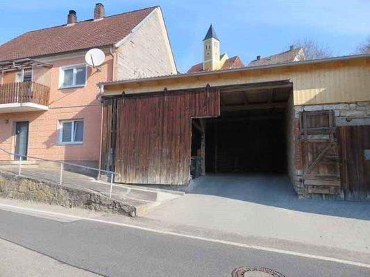 Außenansicht -Garage - Scheune