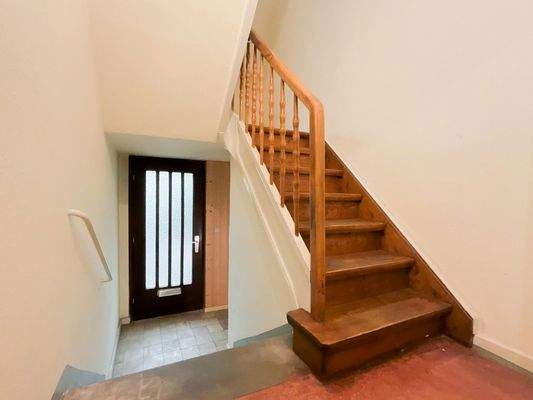 Wunderschöne Holztreppe