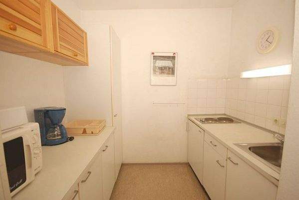 Küchenraum mit Einbauküche