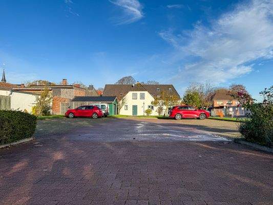 16. PKW- Stellplätze.jpg