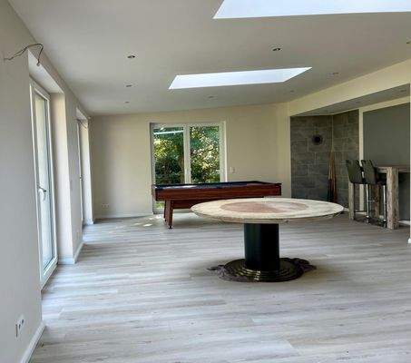 PHOTO-2025-12-16-04-33-06 11.jpg