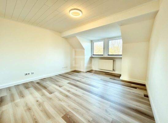 Großzügiger Wohnbereich - (KI generiert)