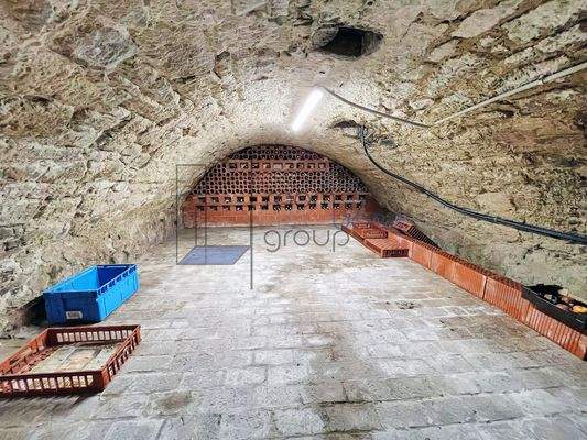 KG Gewölbekeller:Weinkeller