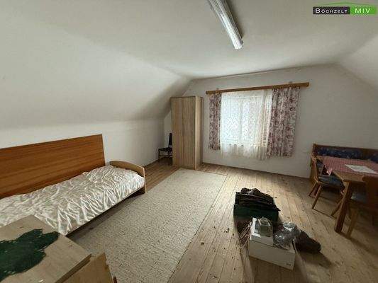 altes Wohnhaus Zimmer DG