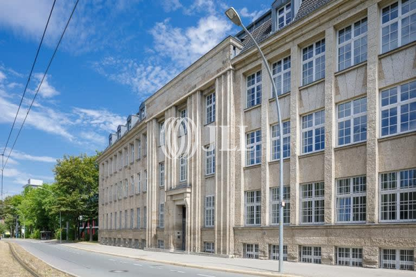 Altbau - Südansicht