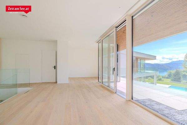 Wohnen mit Seeblick und gemütlichen Balkon