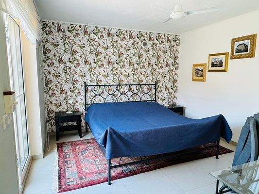 Stanza piano terra 1.1.JPG