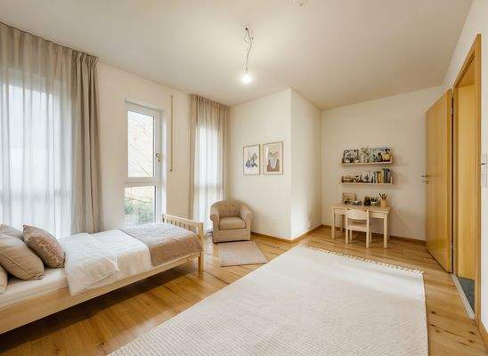 Büro oder Kinderzimmer - (KI generiert)