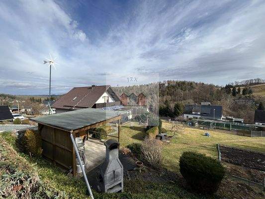 Blick vom Grundstück Lagerhalle