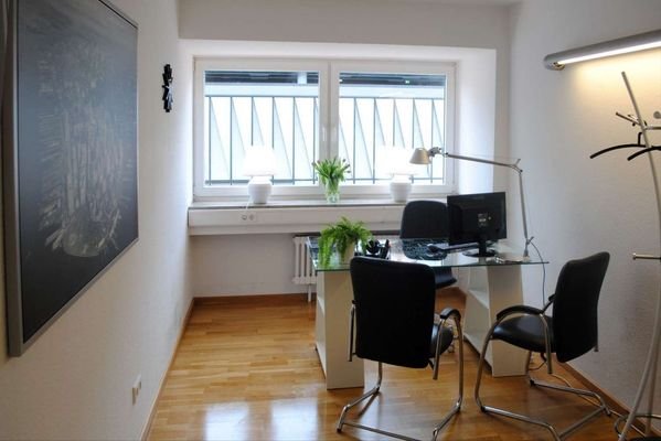 Foto Musterbüro.jpg
