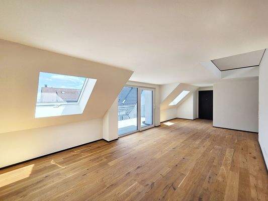 DG 1 - Blick aus der Küche in den Wohn- und Essbereich