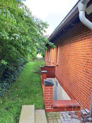 Seitenansicht Kellereingang.jpg