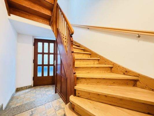 Treppenhaus/ Eingangsbereich