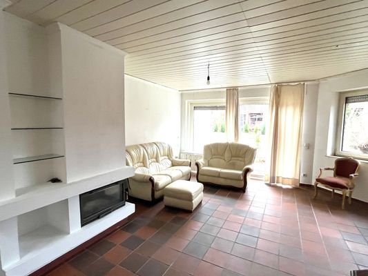 EG Wohnbereich mit Kamin