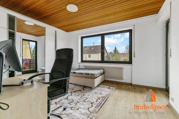 Blick in ein weiteres Zimmer