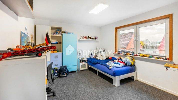 1. OG Kinderzimmer 1 1