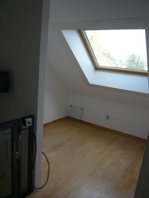 kl. offenes Zimmer