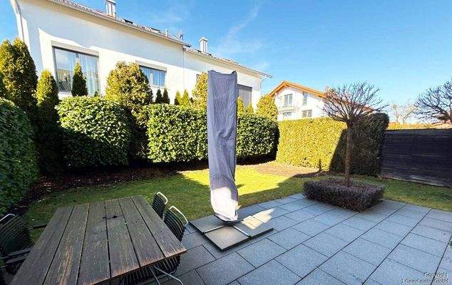 Grün. Privat. Entspannt