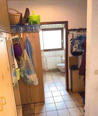 EG_Flur mit Duschbad