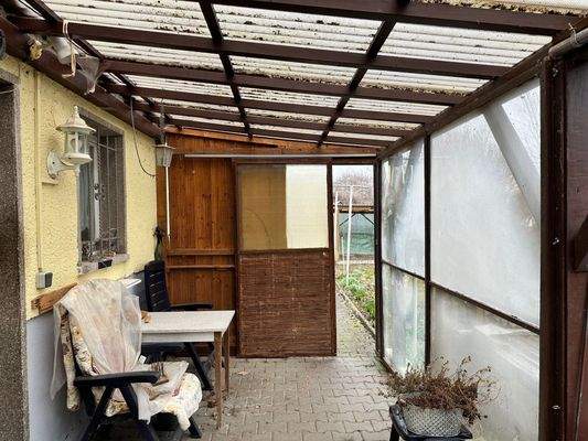 überdachter Sitzplatz 2