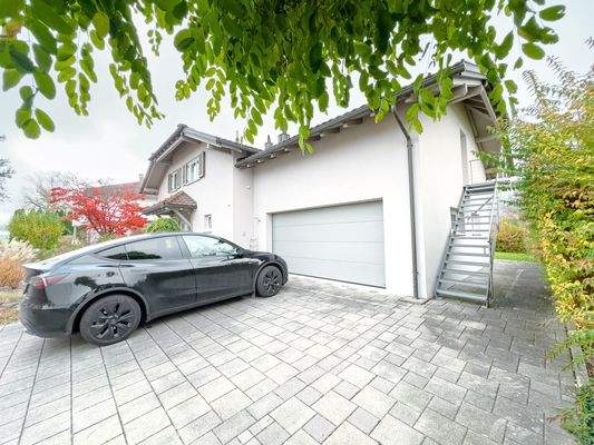 Außenansicht Garage