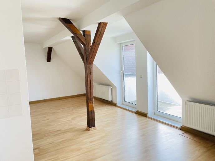 Hübsche 2-Zimmer-Wohnung mit Wohnküche und Balkon