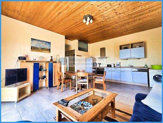 c918d5c457db4050b968811d4b27033f-original