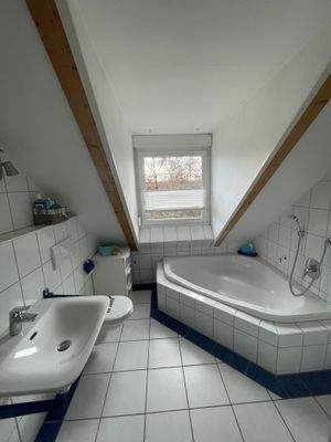 Badezimmer 1.OG
