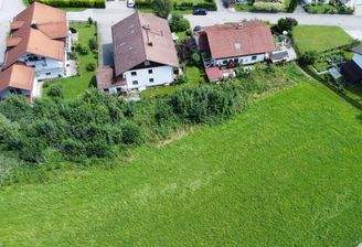 Das Grundstück an der Baugrenze