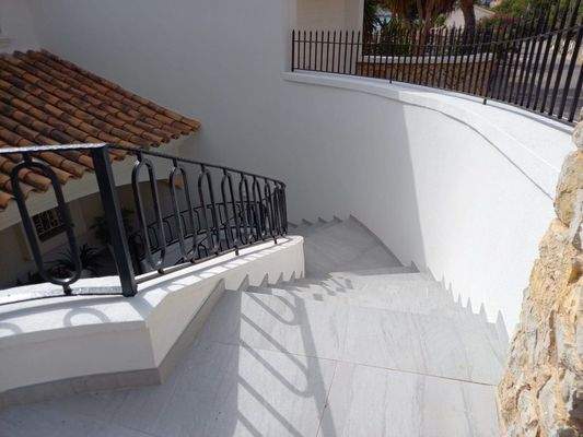 Villa mit atemberaubendem Meerblick zu verkaufen in Camp de Mar, Mallorca