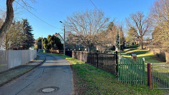 Zufahrt, Grundstück