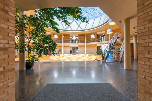 Ansicht beim Betreten des Atriums