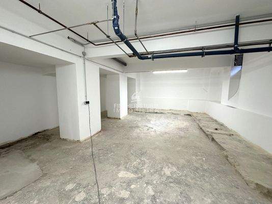 Lagerfläche im Untergeschoss