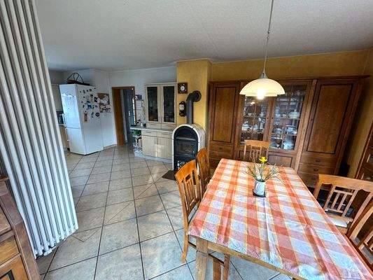 Essbereich mit Kamin