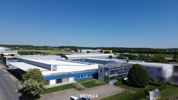 Drohnenansicht Einfahrt