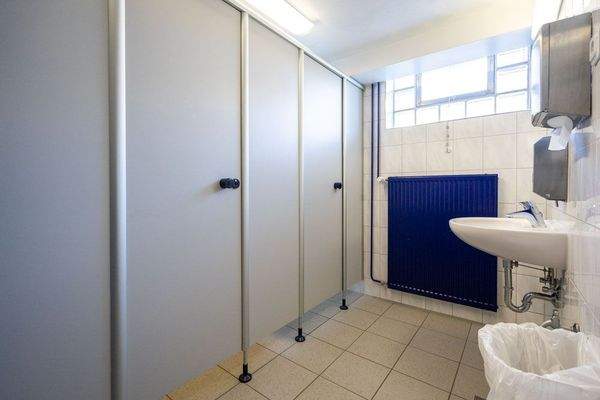 Toiletten Damen